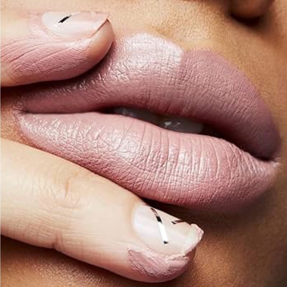 MAC ~ ‘101 BLANKETY’ Amplified Crème Lipstick ~ Original Formula ~ 3 g ~ RARE